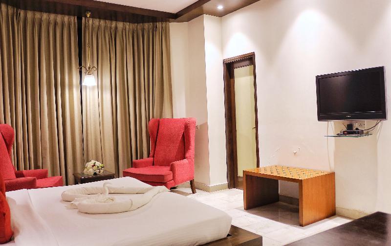 Satvik By Chhabra Hotel Ню Делхи Екстериор снимка